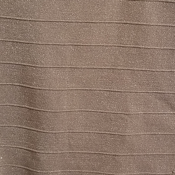 Mini skirt - Picture 3 of 4